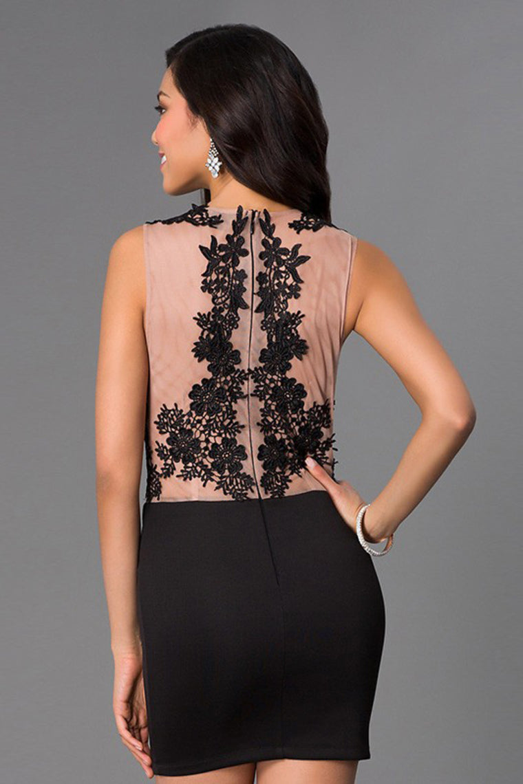 2022 Hot Selling Column Homecoming Dresses Short/Mini With Applique