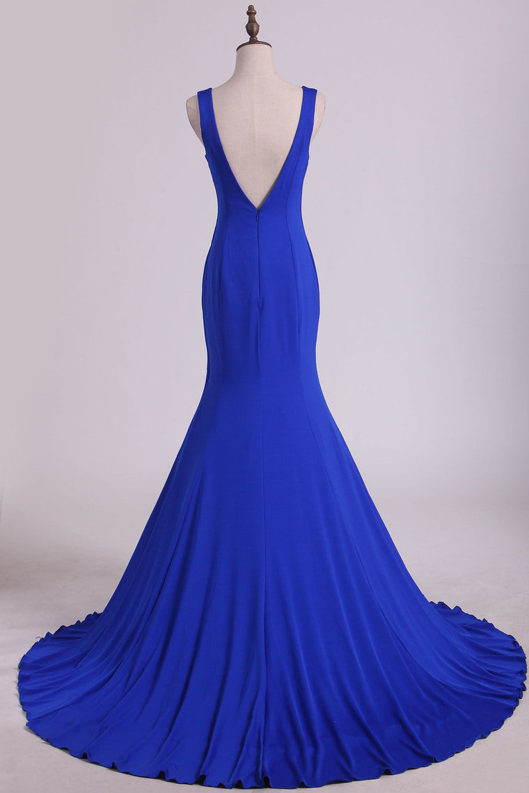 2022 Sexy Open Back Prom Dresses Mermaid  V Neck Court Train Spandex