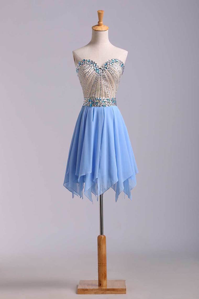 2022 Stunning Homecoming Dresses Sweetheart A Line Short/Mini With Beads New Arrival