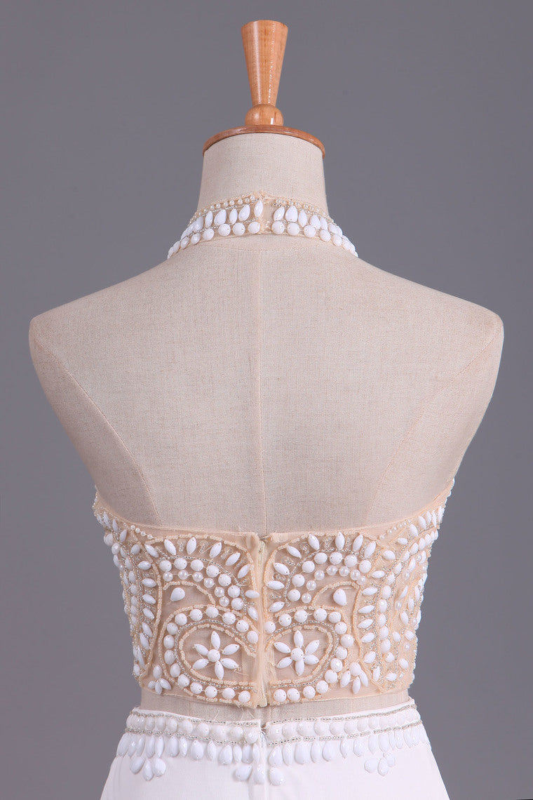 2022 See-Through High Neck Two Pieces Prom Dresses Spandex With Slit And Beading