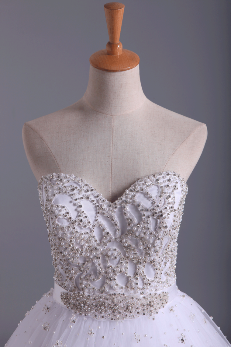 2022 Wedding Dresses Sweetheart Ball Gown Tulle With Beading And Sash