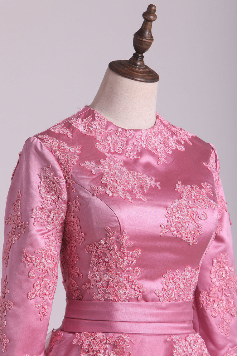 2022 Muslim Scoop Mermaid/Trumpet Satin With Applique Prom Dresses