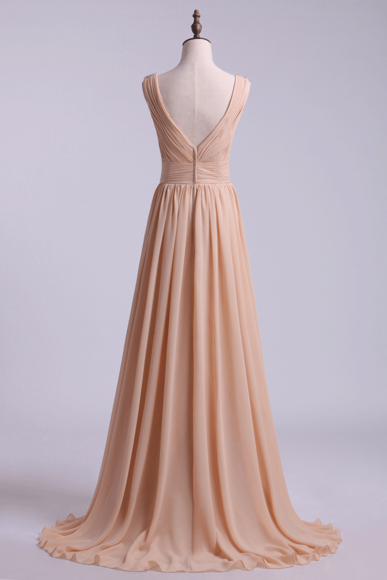 2022 Bridesmaid Dress V Neck A Line Floor Length Chiffon With Beads