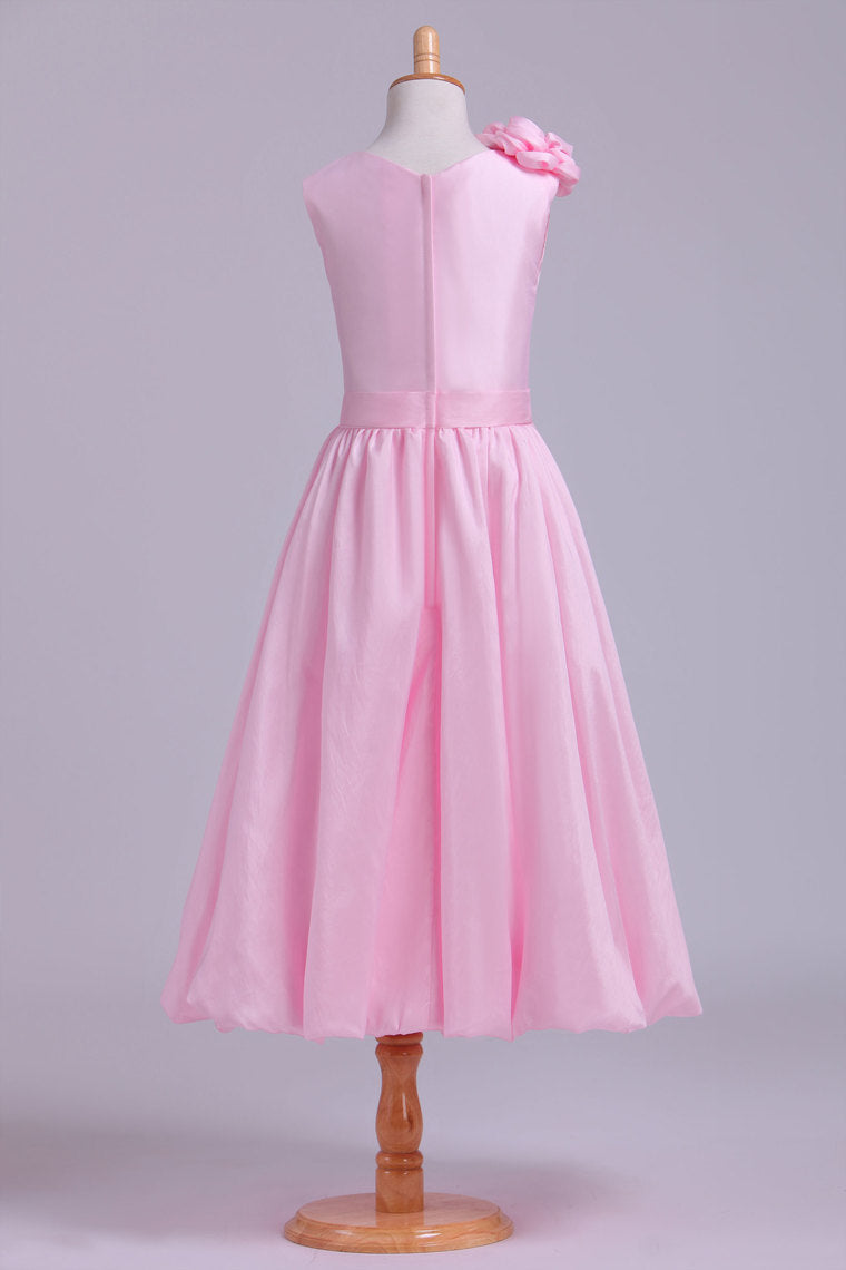 2022 V Neck Flower Girl Dresses A Line Knee Length Taffeta