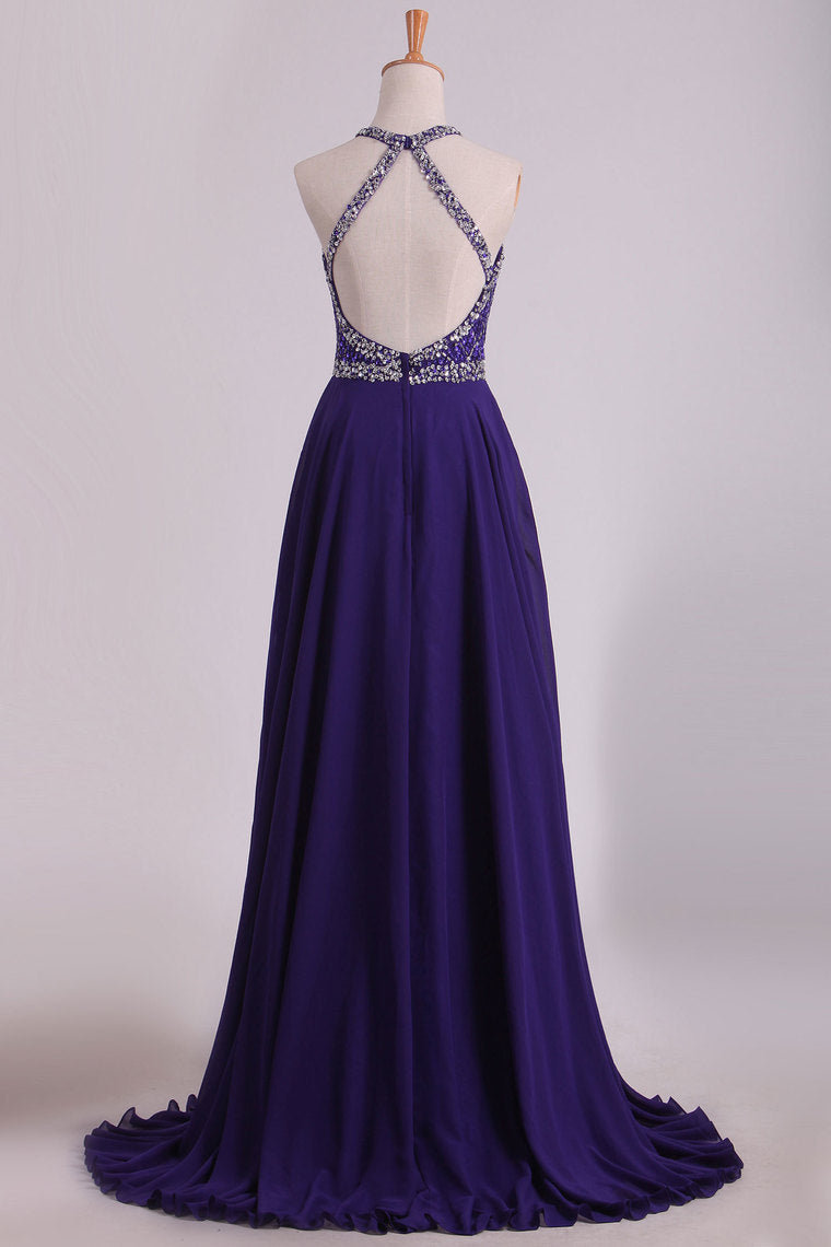 2022 Chiffon & Tulle Prom Dresses Halter Beaded Bodice Sweep Train Open Back