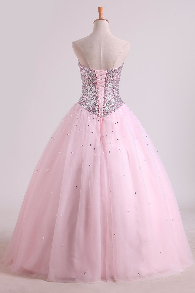 2022 Awesome Ball Gown Sweetheart Prom Dresses Beaded Floor Length Lace Up