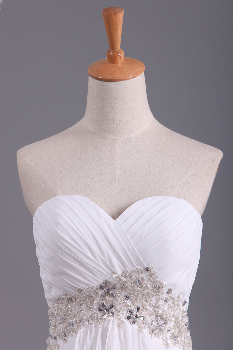 2022 A Line Sweetheart Chiffon With Beads And Ruffles Wedding Dresses