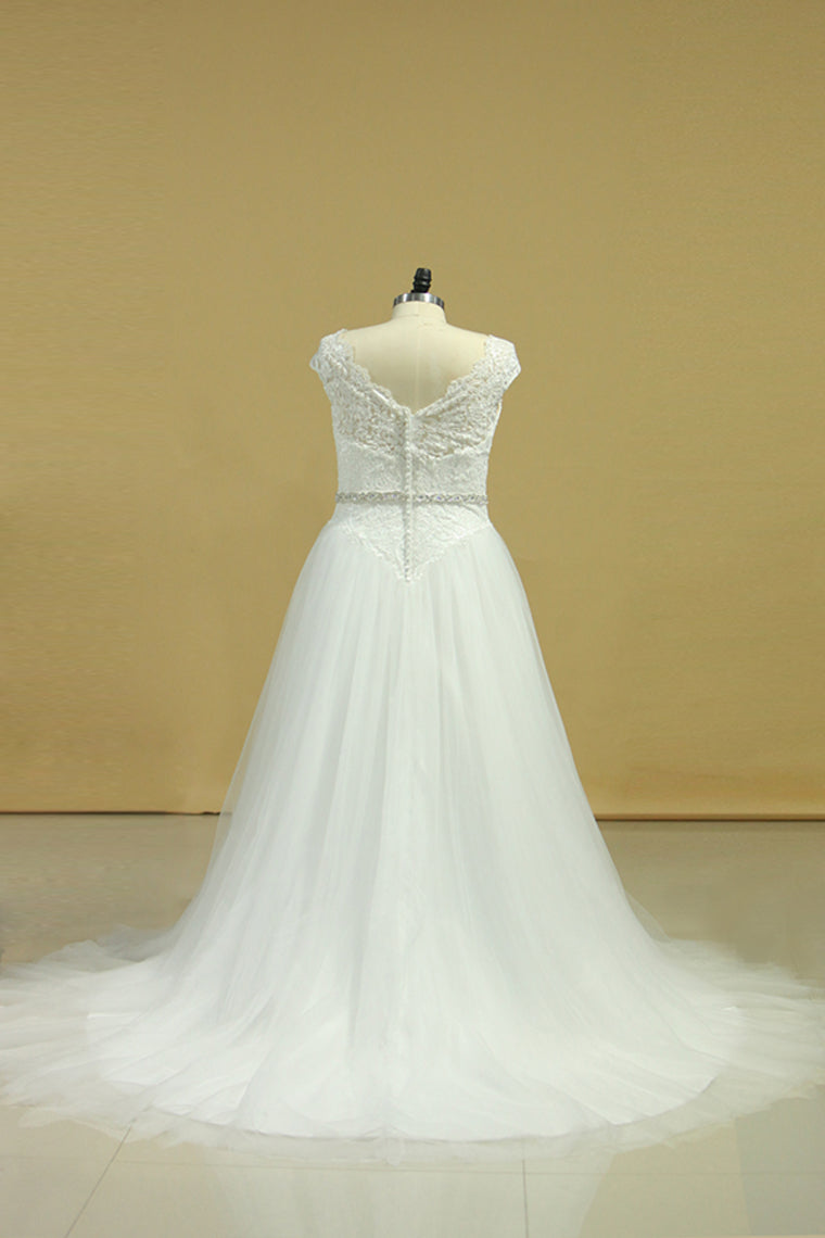 2022 Plus Size  Wedding Dresses A-Line Bateau Court Train V-Back Tulle