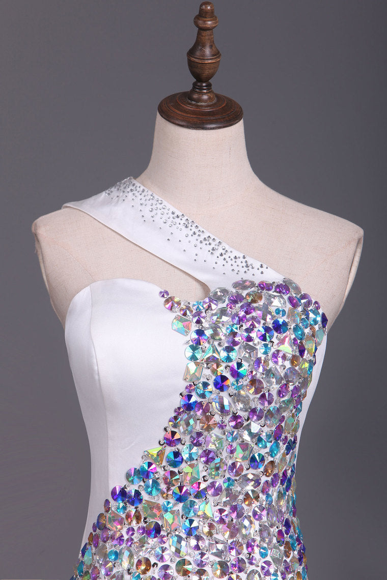 2022 Mermaid/Trumpet One Shoulder Satin Prom Dresses With Beading