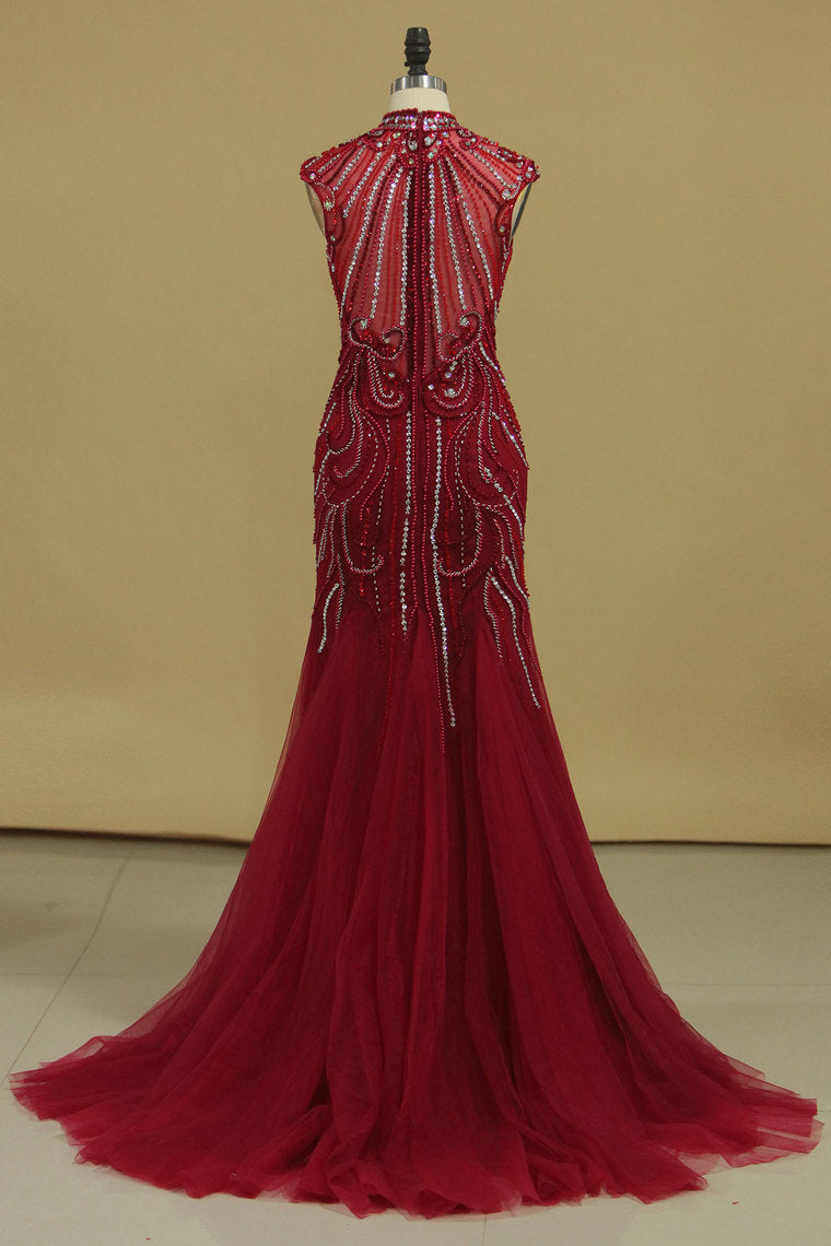 2022 Burgundy Prom Dresses High Neck Mermaid With Beading Sweep Train Tulle&Lace