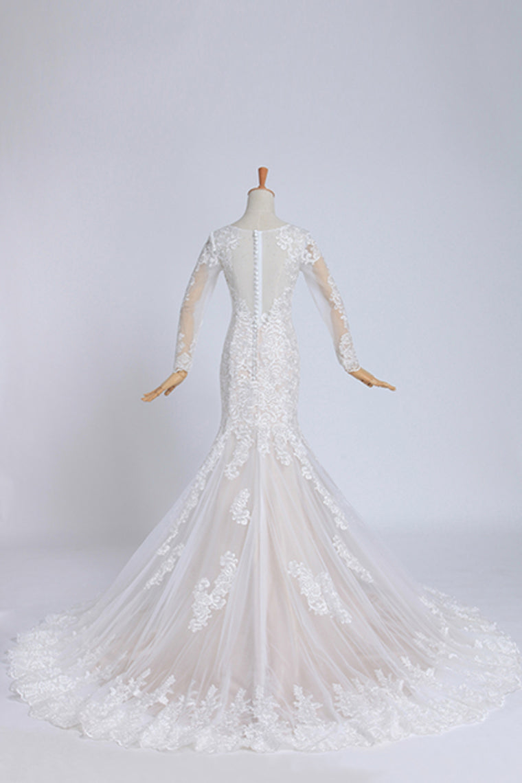 2022 Bateau Long Sleeves Wedding Dress Mermaid/Trumpet Court Trian With Applique