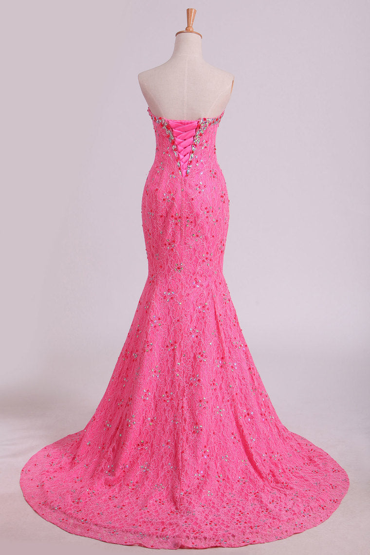 2022 Stunning Sweetheart Mermaid Prom Dresses With Beads Floor-Length Lace