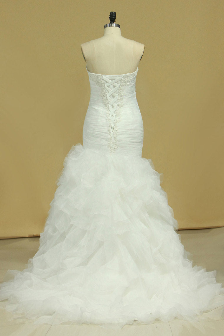 2022 Plus Size Sweetheart Ruched Bodice Wedding Dresses Mermaid Tulle With Beading Court Train