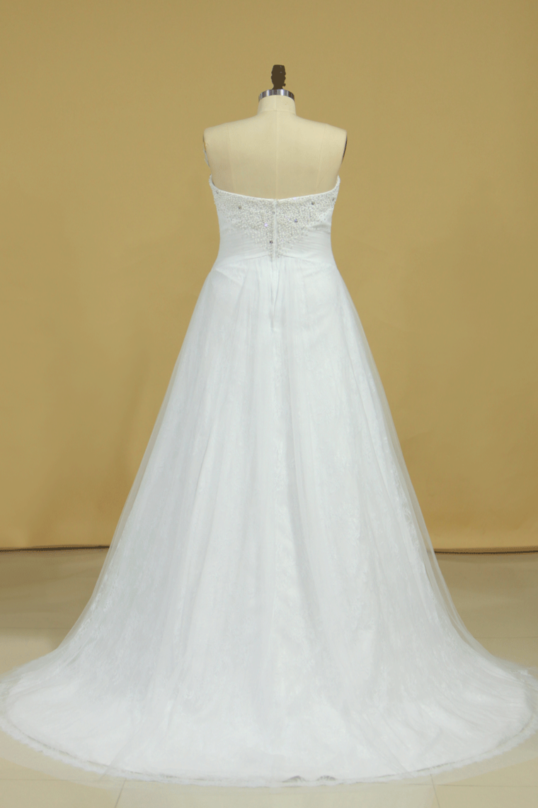 2022 Plus Size Sweetheart Beaded Bust Empire Waist A Line Wedding Dress Chapel Train Tulle With Lace