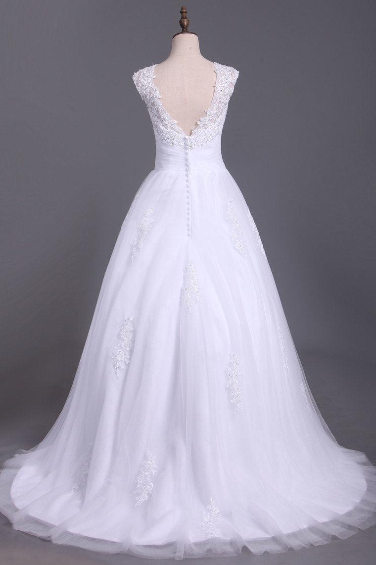 2022 Wedding Dresses A Line Open Back Scoop Tulle With Applique And Beads